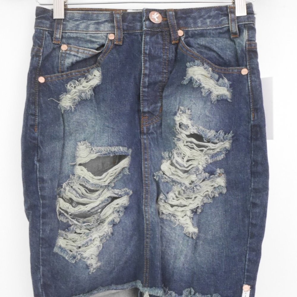 One Teaspoon 2020 Slim Destroyed Skirt in Tiger